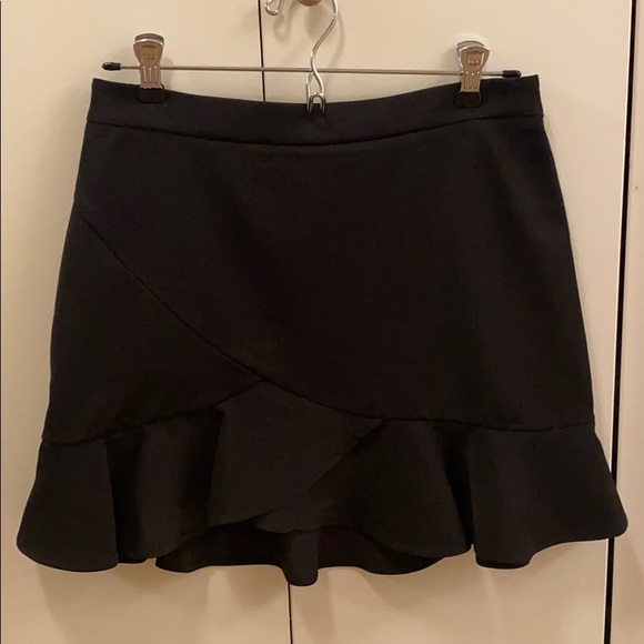 Forever 21 Dresses & Skirts - NWOT skirt with ruffle hem
